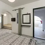 υάδες στούντιο και Αγία Άννα