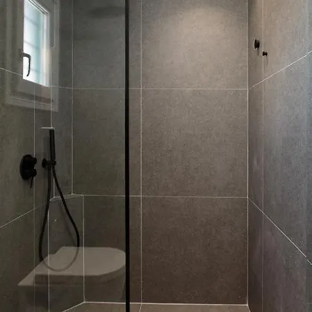 Apartamento Iades & *