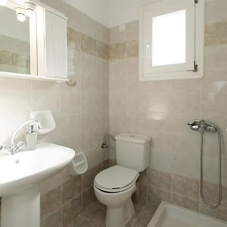 Iades & Apartment *