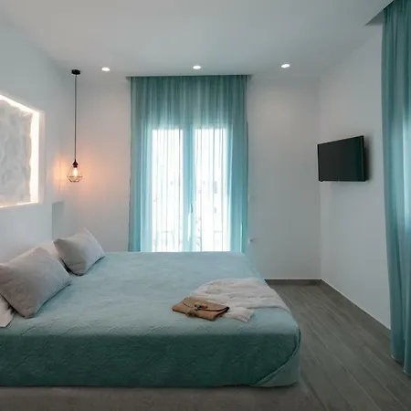 Iades & Apartment *