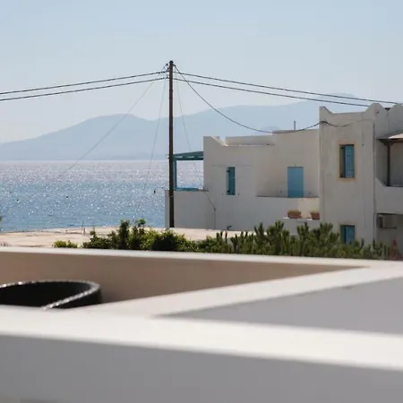 Iades & Appartement Agia Anna (Naxos)