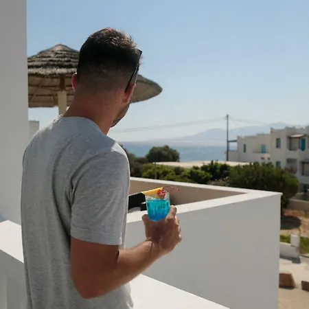 Iades & Appartement Agia Anna (Naxos)