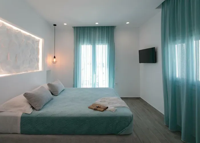 Iades & Apartamento *